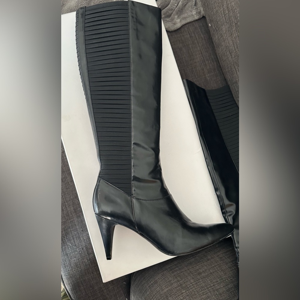 Black tall Calvin Klein heeled boots
